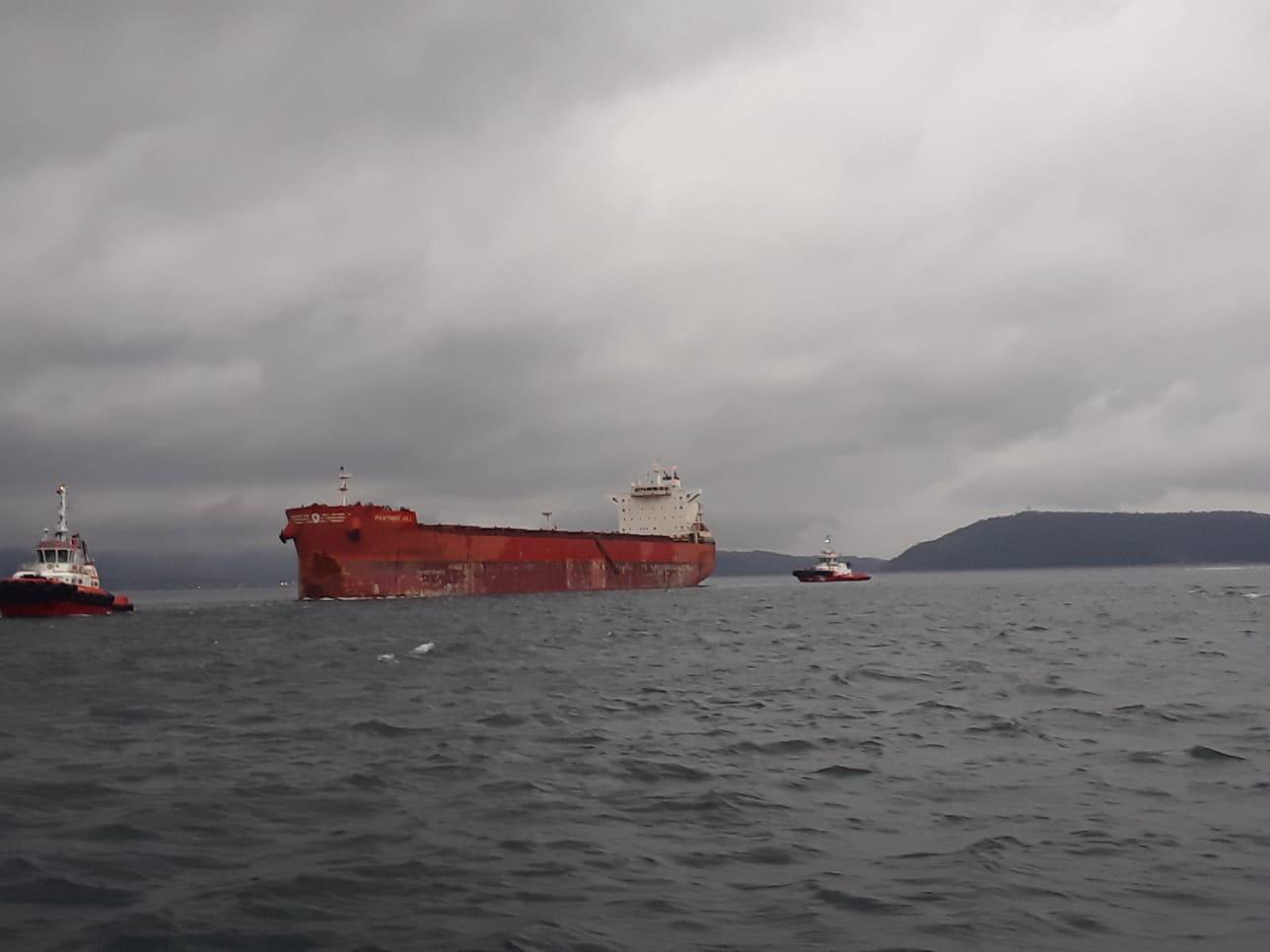 Kuru yük gemisi makine arızası yaptı