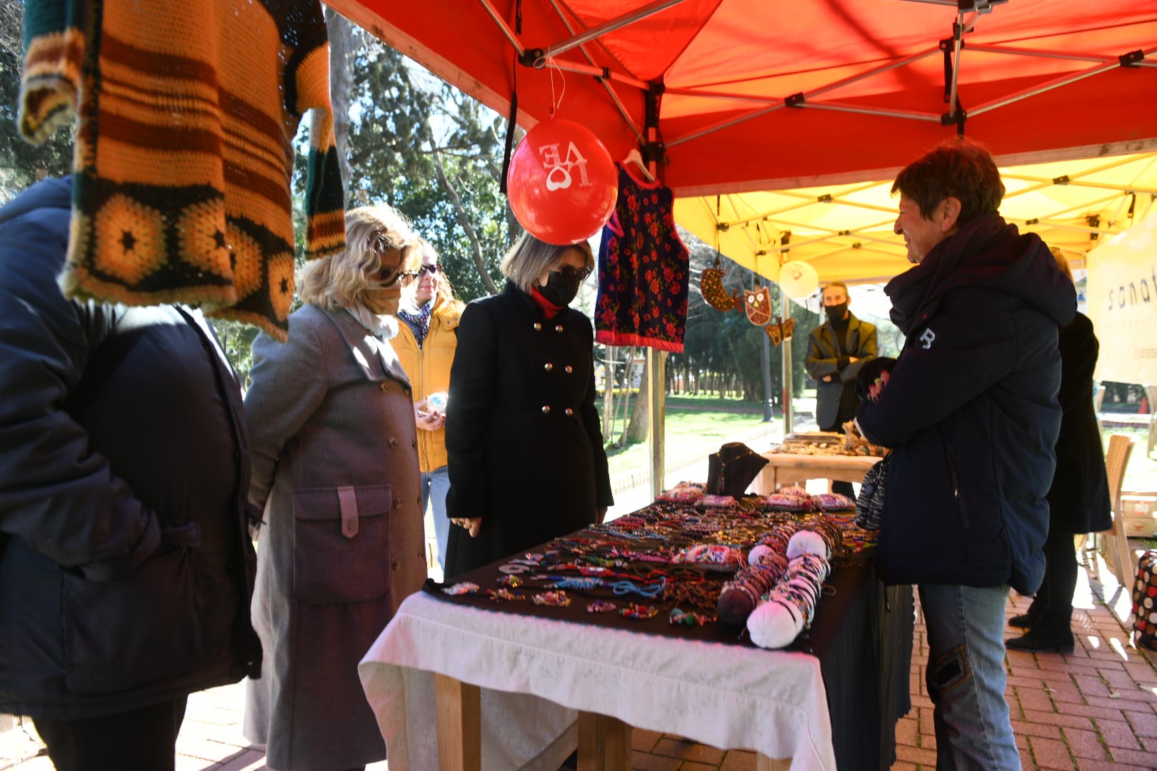 Sevgiler Günü Etkinliği Halk Bahçesinde Başladı