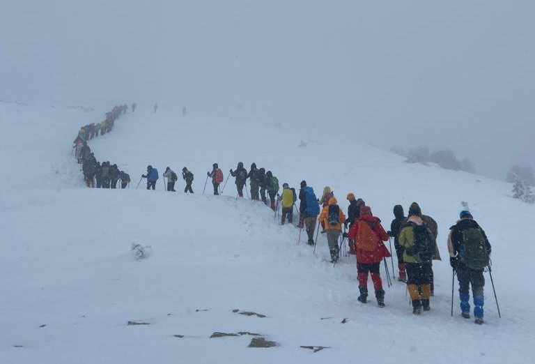 Şehitler için bin 774 metre yükseklikte saygı duruşu