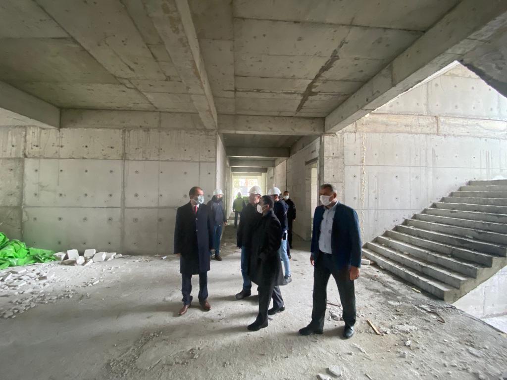 Vali İlhami AKTAŞ, Karabiga Mustafa Kemal İlköğretim Okulu İnşaatını İnceledi