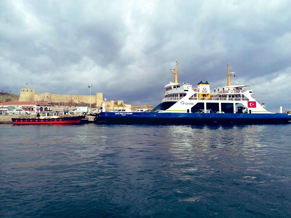 Dikkat! Bozcaada seferlerine fırtına engeli