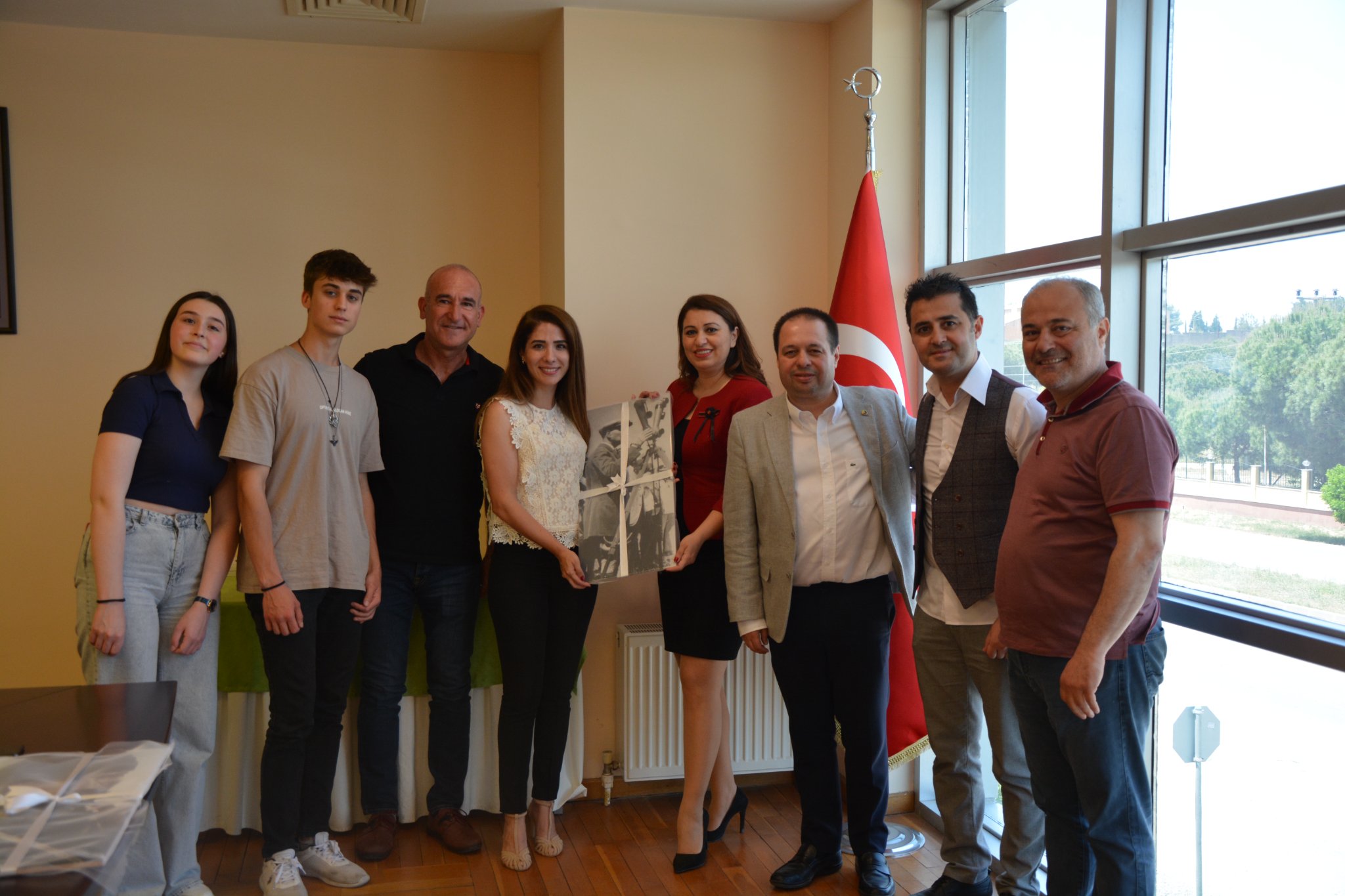 ÇANAKKALE TOBB SOSYAL BİLİMLER LİSESİNDEN BORSAYA TEŞEKKÜR ZİYARETİ