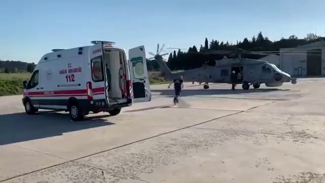 Gökçeada’da rahatsızlanan yeni doğan bebek helikopterle Çanakkale’ye sevk edildi