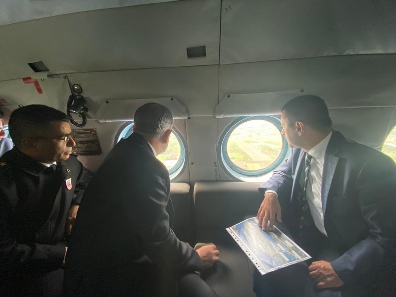 Vali İlhami Aktaş, Helikopterle Gerçekleştirilen Trafik Denetim Uygulamasına Katıldı