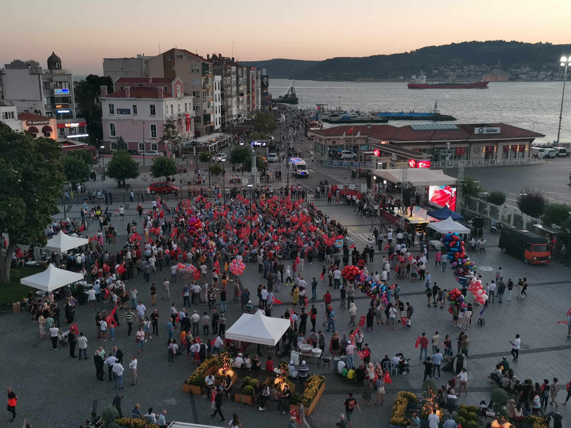 Çanakkale’de 15 Temmuz Demokrasi ve Milli Birlik Günü anma töreni düzenlendi