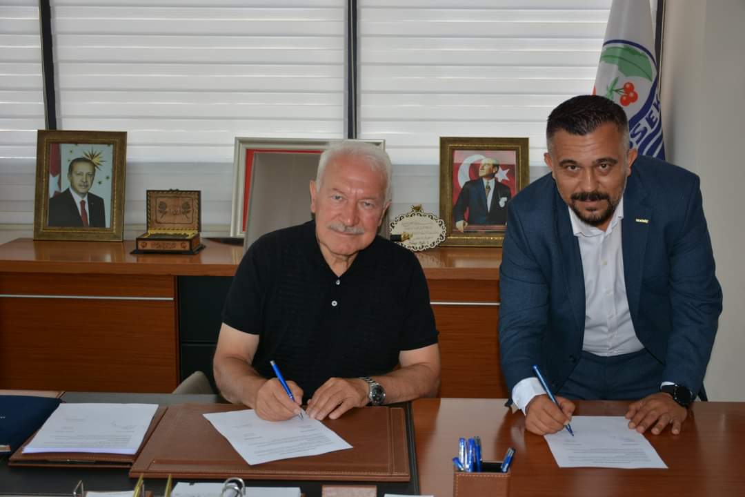 Lapseki Belediyesi ile Hizmet-İş Sendikası arasında Toplu İş Sözleşmesi imzalandı