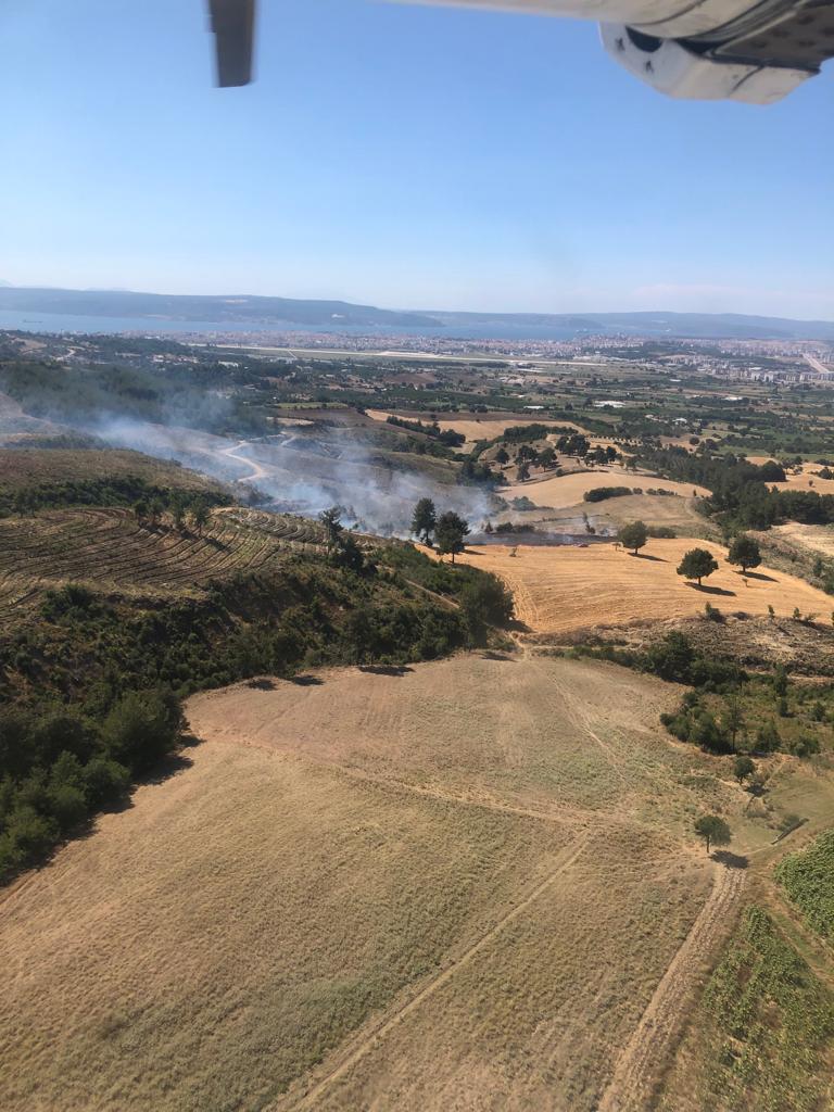 Sarıcaeli köyünde tarım arazisinde çıkan yangın kontrol altına alındı
