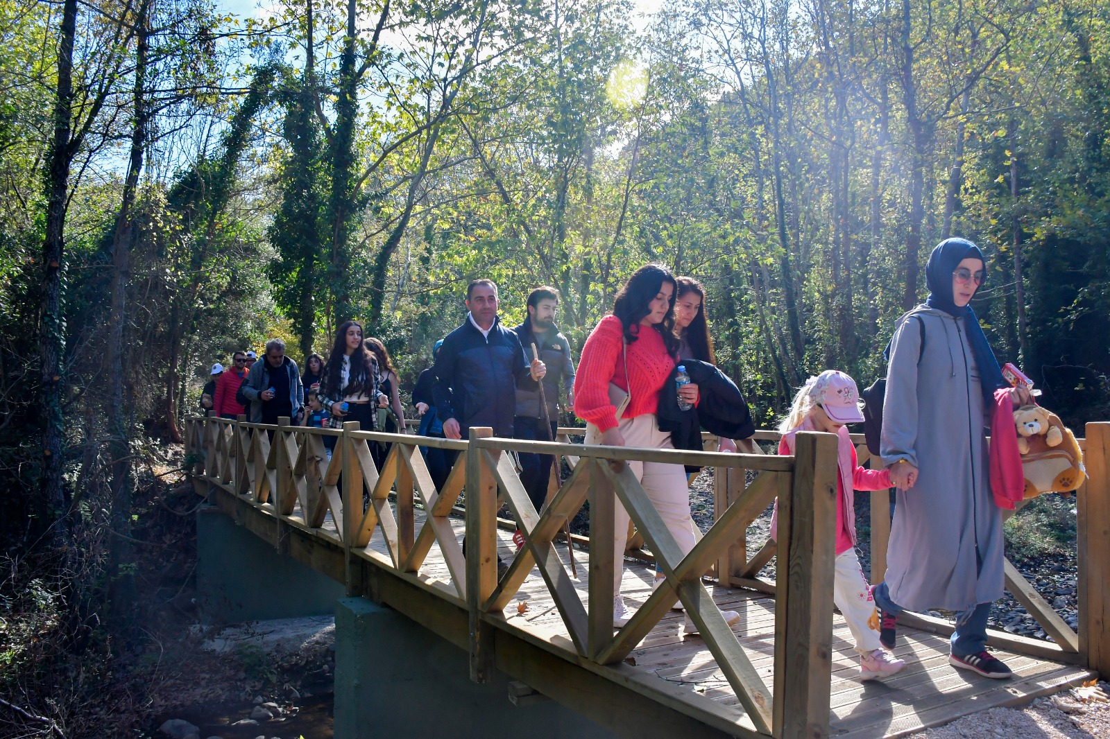 Çağlayan Trekking Projesi Cumhuriyet Doğa Yürüyüşüyle Açıldı