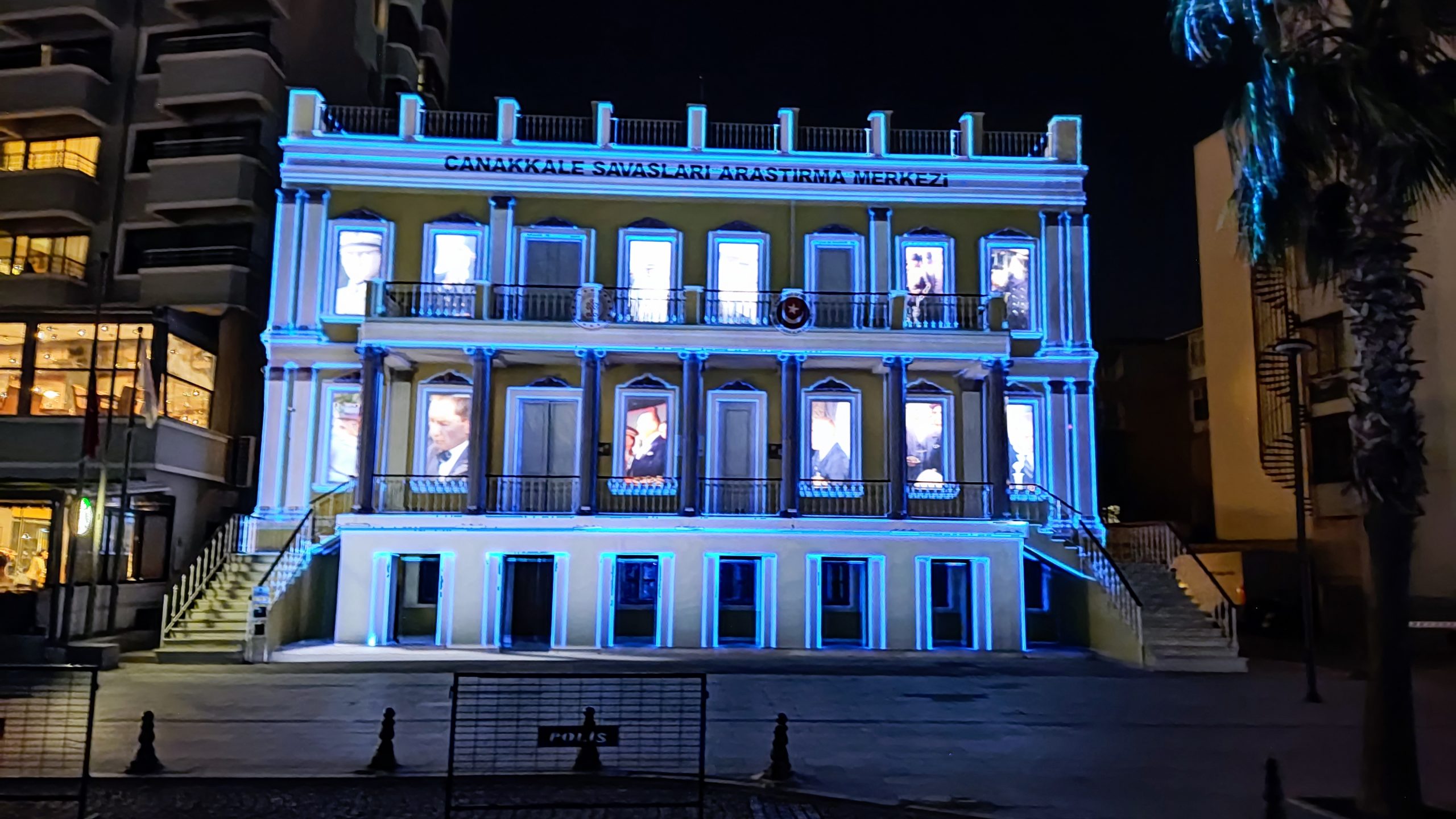 Çanakkale’de 10 Kasım konulu Mapping gösterisi yapıldı