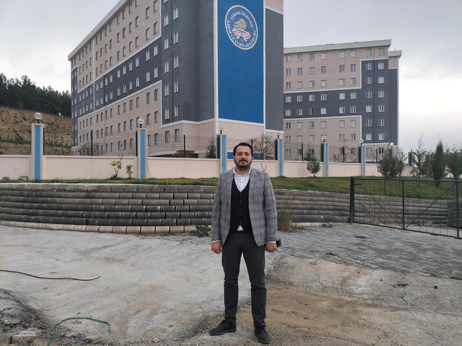 Gelecek Partisi KYK yurdunda kalan öğrencilerin yemek konusuna çözüm istedi