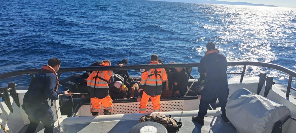 122 düzensiz göçmen yakalandı