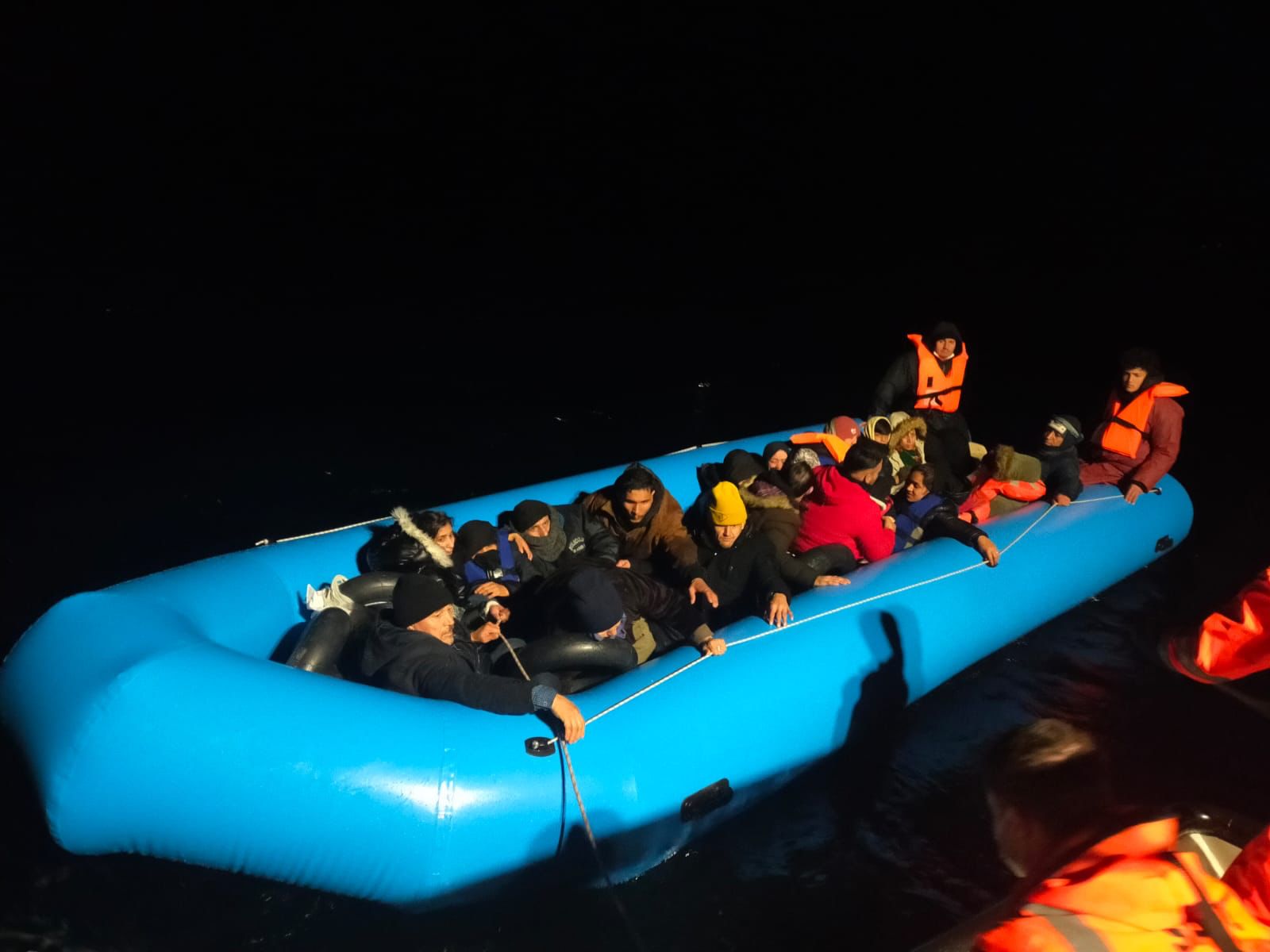 Afganistan uyruklu 116 kaçak göçmen kurtarıldı