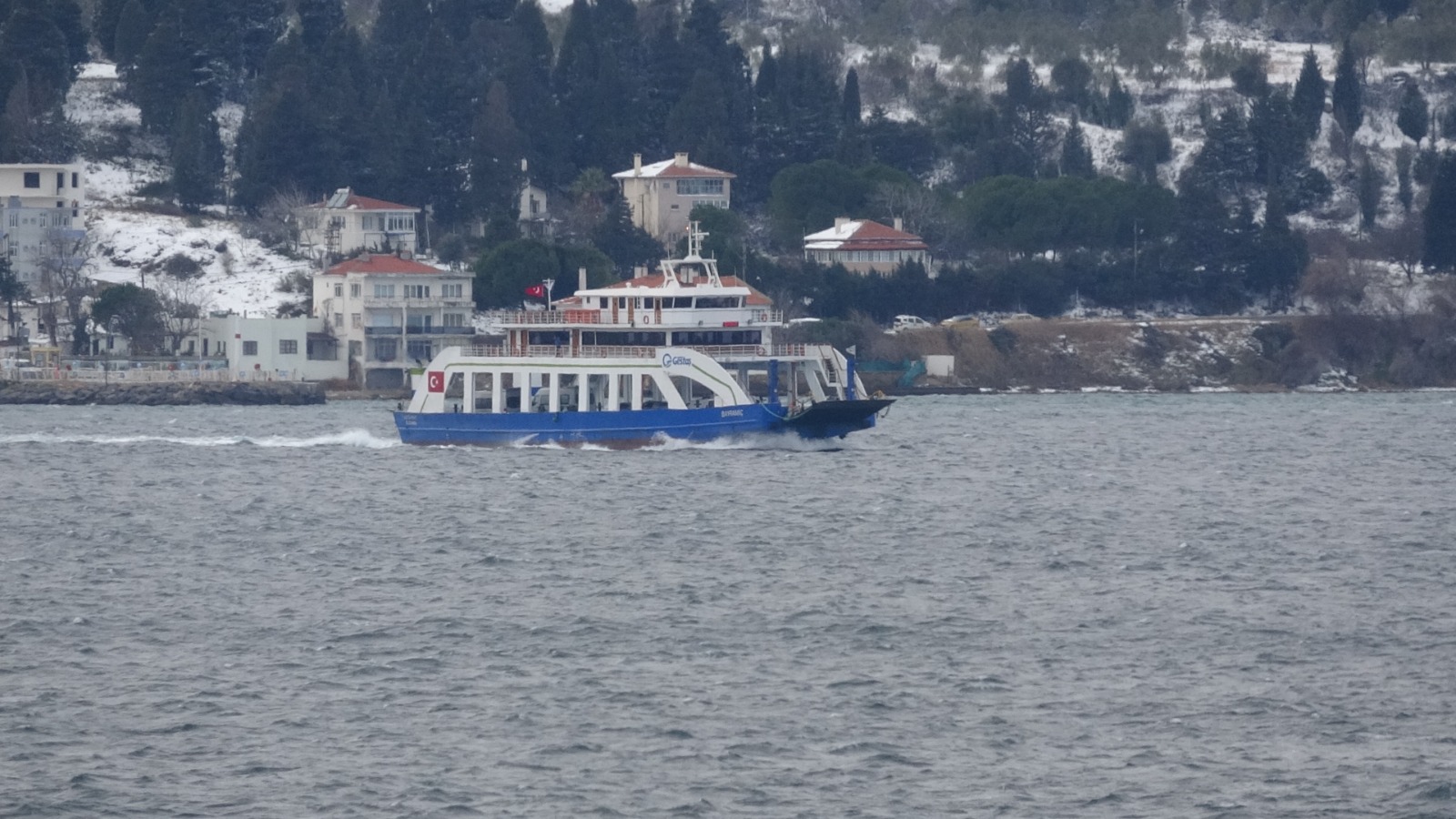 Feribot seferleri iptal edildi