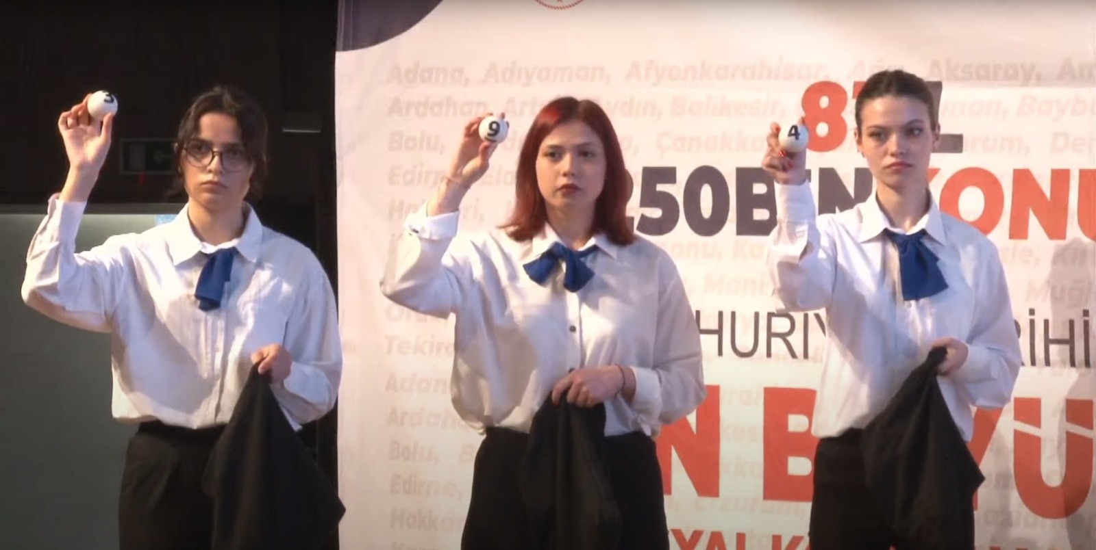 ÇANAKKALE’DE 1290 KONUT HAK SAHİPLERİNİ BULDU