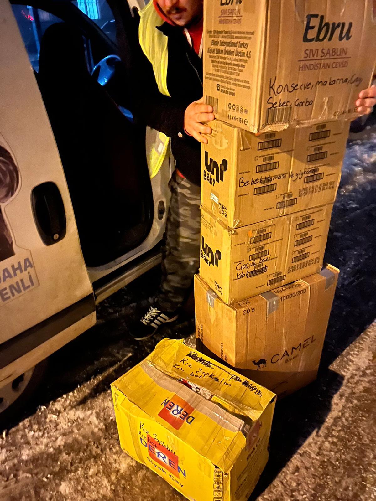 GELECEK PARTİSİ DEPREM BÖLGESİ YARDIMLARINA DEVAM EDİYOR