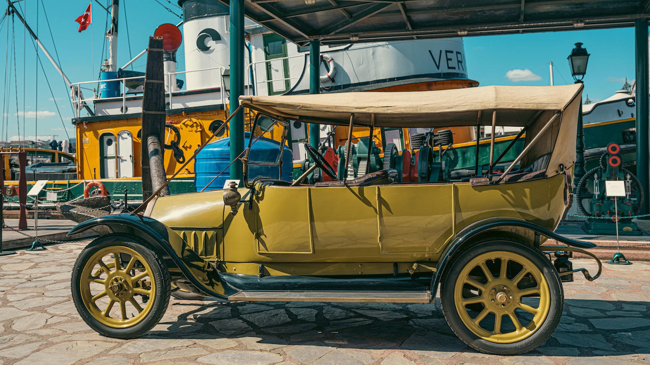 Atatürk’ün Çanakkale Cephesi’nde Kullandığı Otomobil Ankara’da Rahmi M. Koç Müzesi’nde