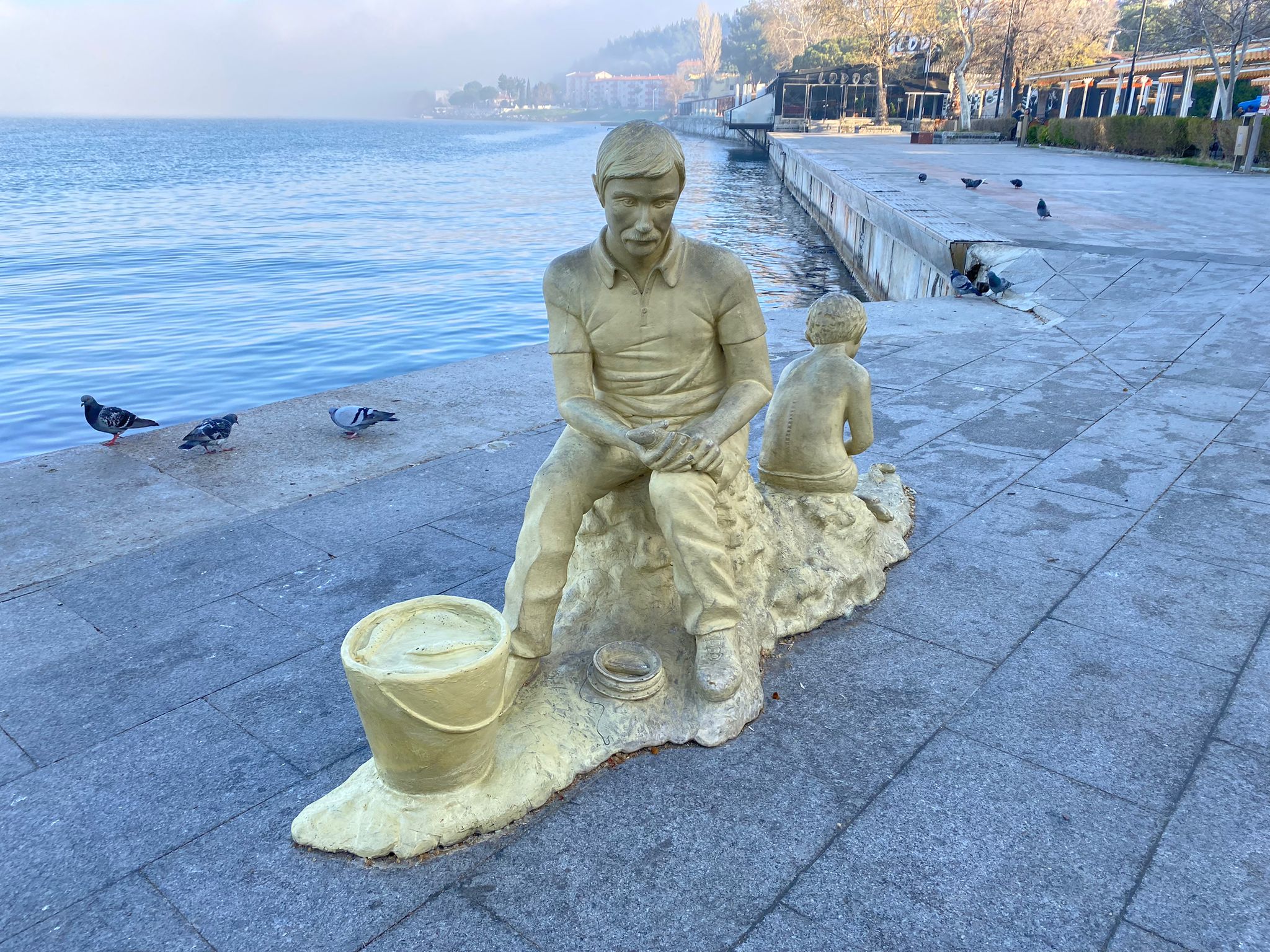 Cevatpaşa Büstü ve Balıkçı Heykeli Yenilendi