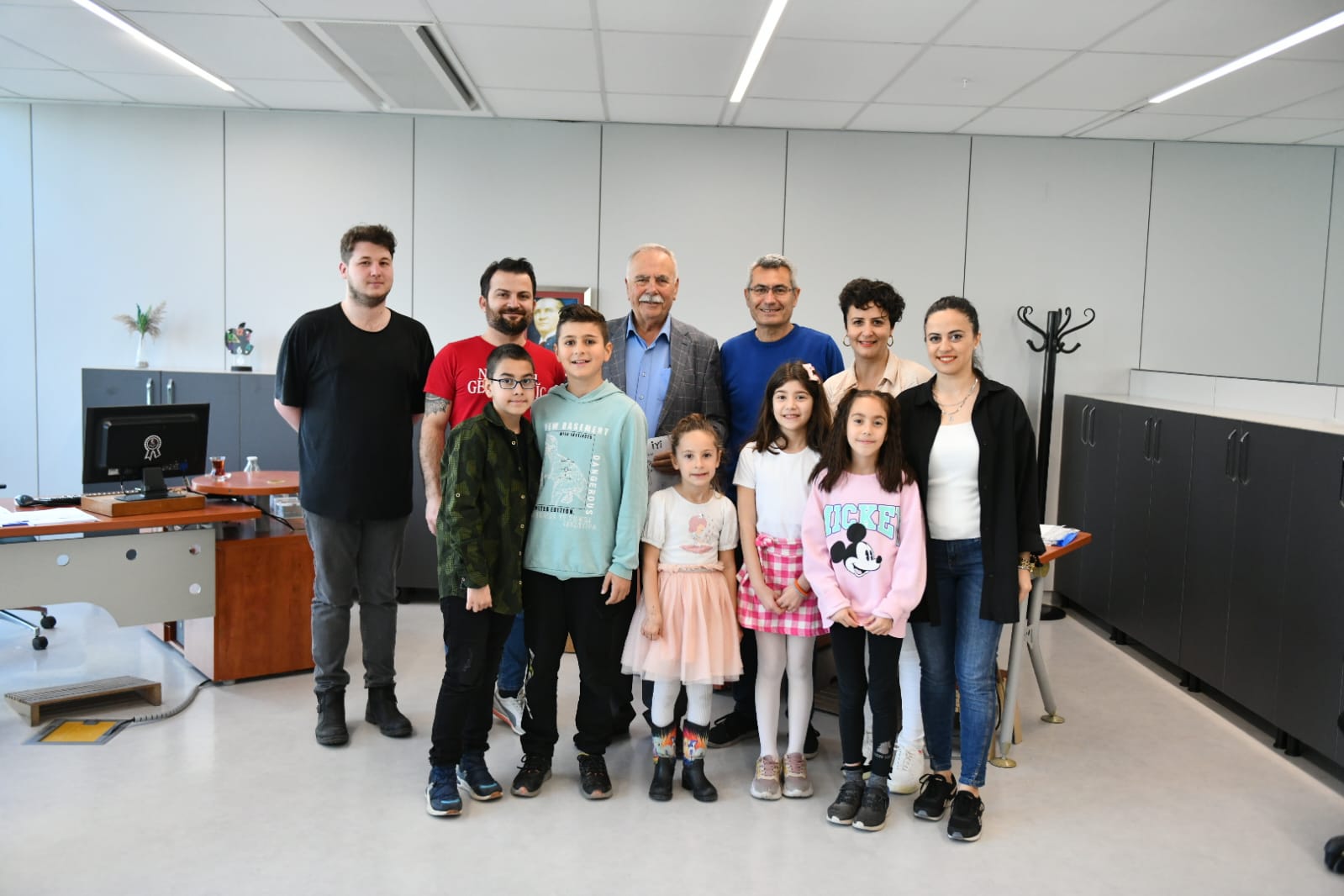 Başkan Gökhan belediye personeli ile bayramlaştı