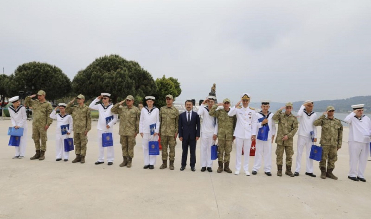 Engelli Gençler Askerlik Heyecanını Yaşadı