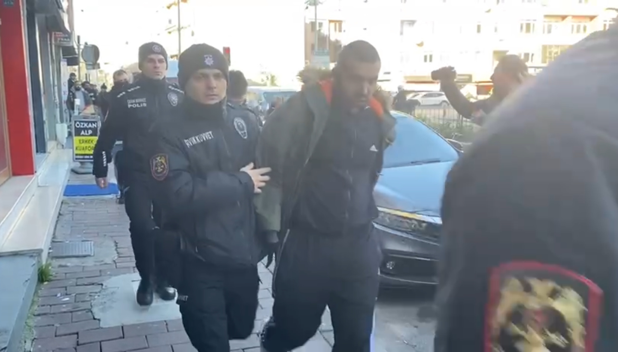 Polis zehir tacirlerine göz açtırmadı