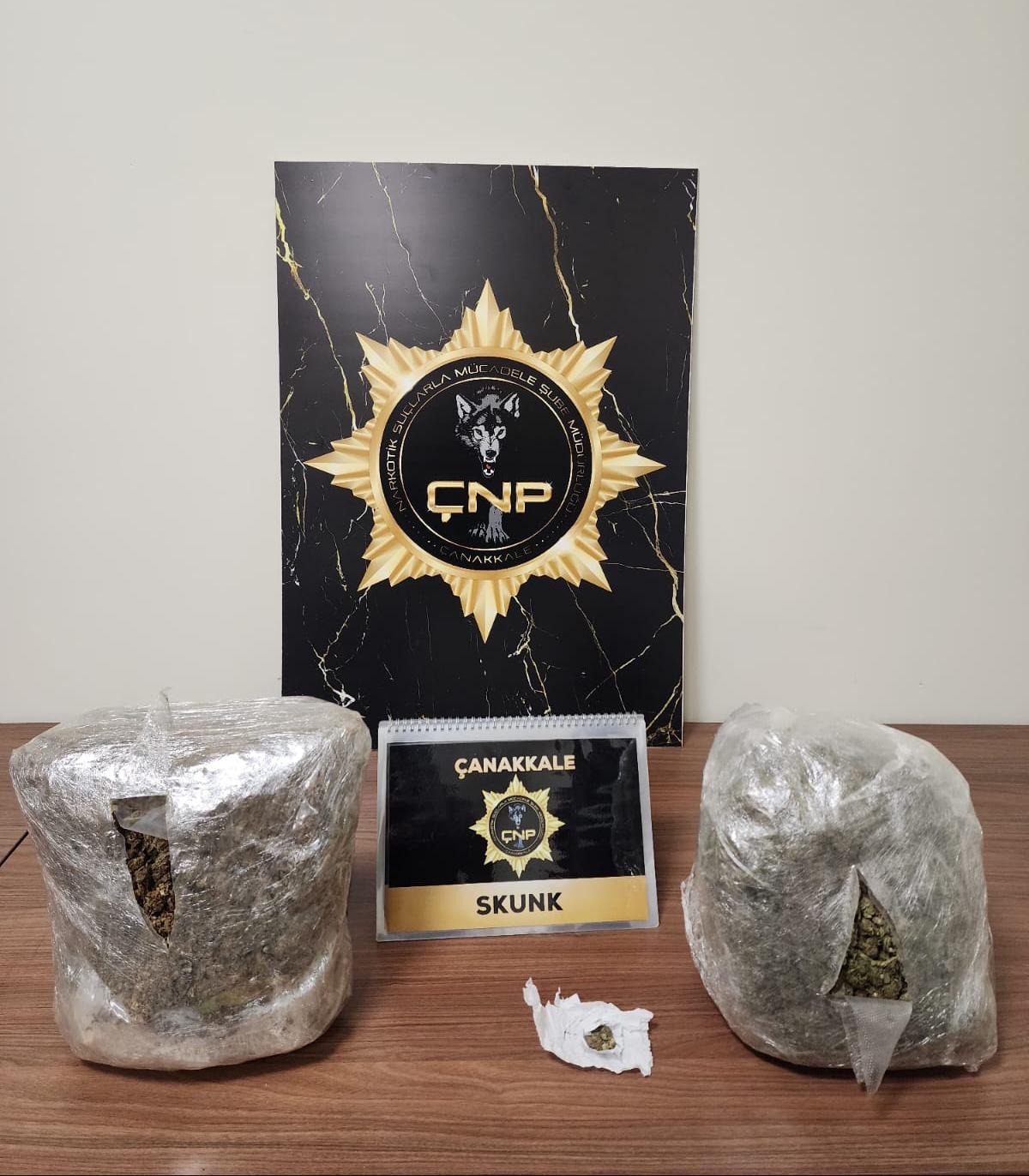 Çanakkale’deki narkotik operasyonunda 3 kilogram skunk ele geçirildi