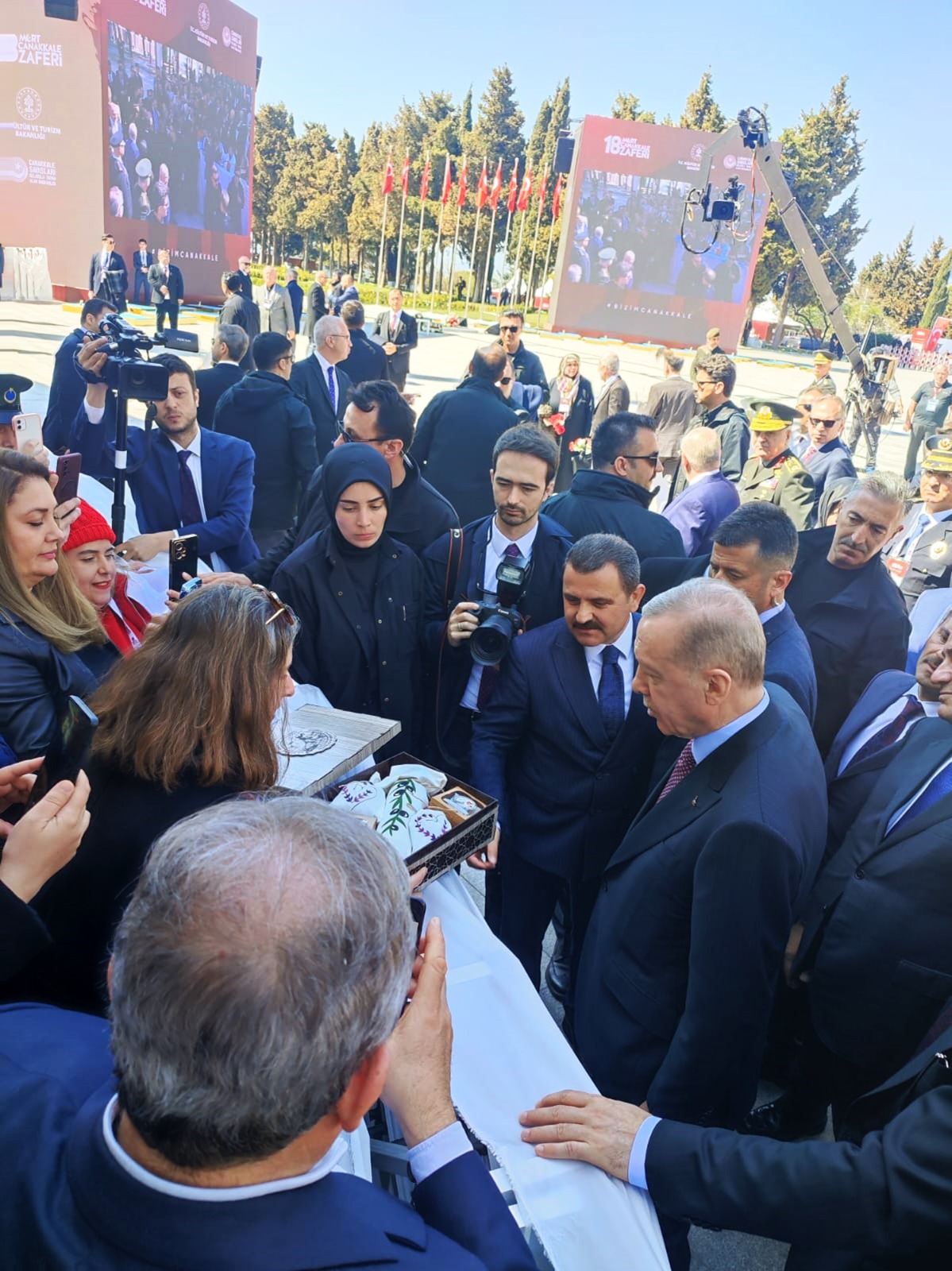 Eceabat zeytinyağı Cumhurbaşkanı Erdoğan’a tanıtıldı