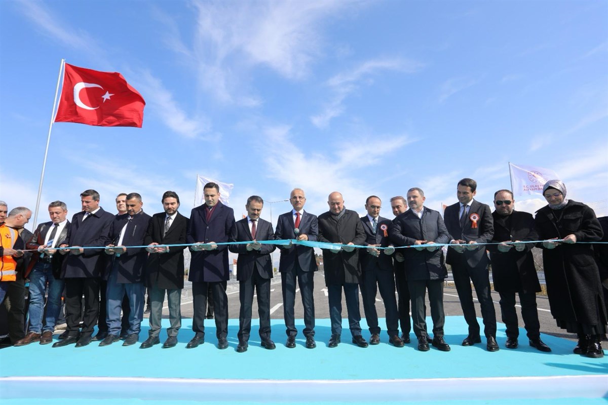 Ulaştırma ve Altyapı Bakanımız Sayın Abdulkadir URALOĞLU Çanakkale’de