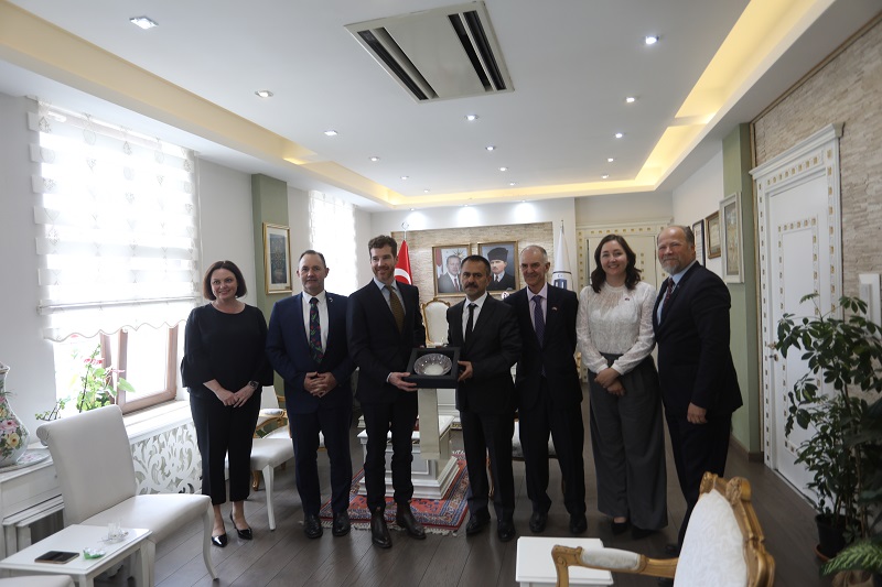 Avustralya ve Yeni Zelanda Heyetlerinden Vali İlhami AKTAŞ’a Ziyaret