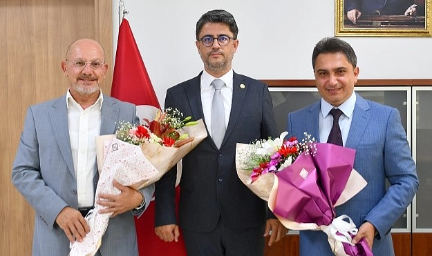 Eğitim Fakültesi’nde devir teslim