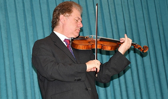 ÇOMÜ Nedime Hanım Konağında konser verdi