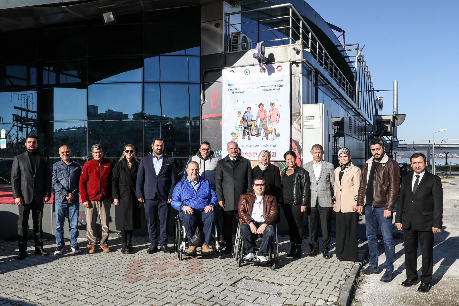 Çanakkale’de Sanatla Dayanışma: Engelliler ve Sanatçılar Gelenekselleşen Etkinlikte Buluştu