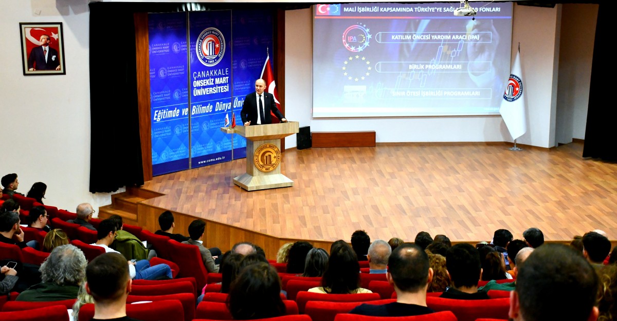 ÇOMÜ’de Avrupa Birliği Hibe Programları Bilgilendirme Toplantısı Gerçekleştirildi