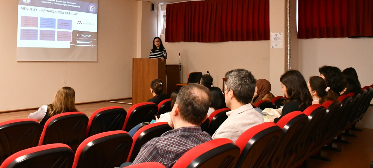 Yeni Başlayan Akademik Personele Kütüphane Kullanım Eğitimi Gerçekleştirildi