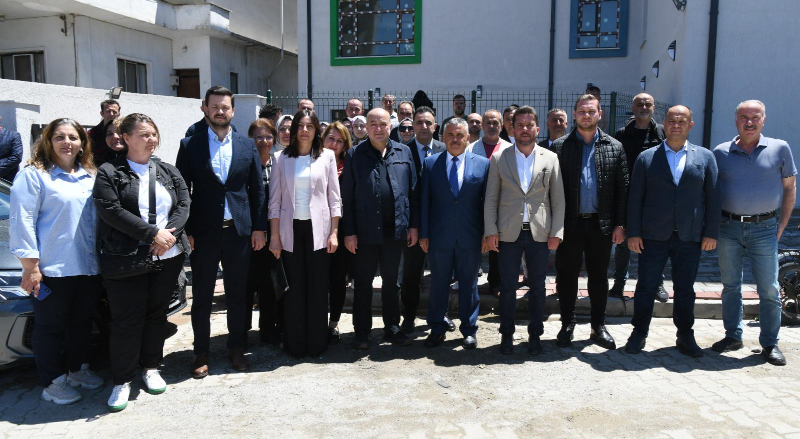 AK Parti’li Gider Lapseki’de Emniyet ve Milli Eğitim yatırımlarını inceledi