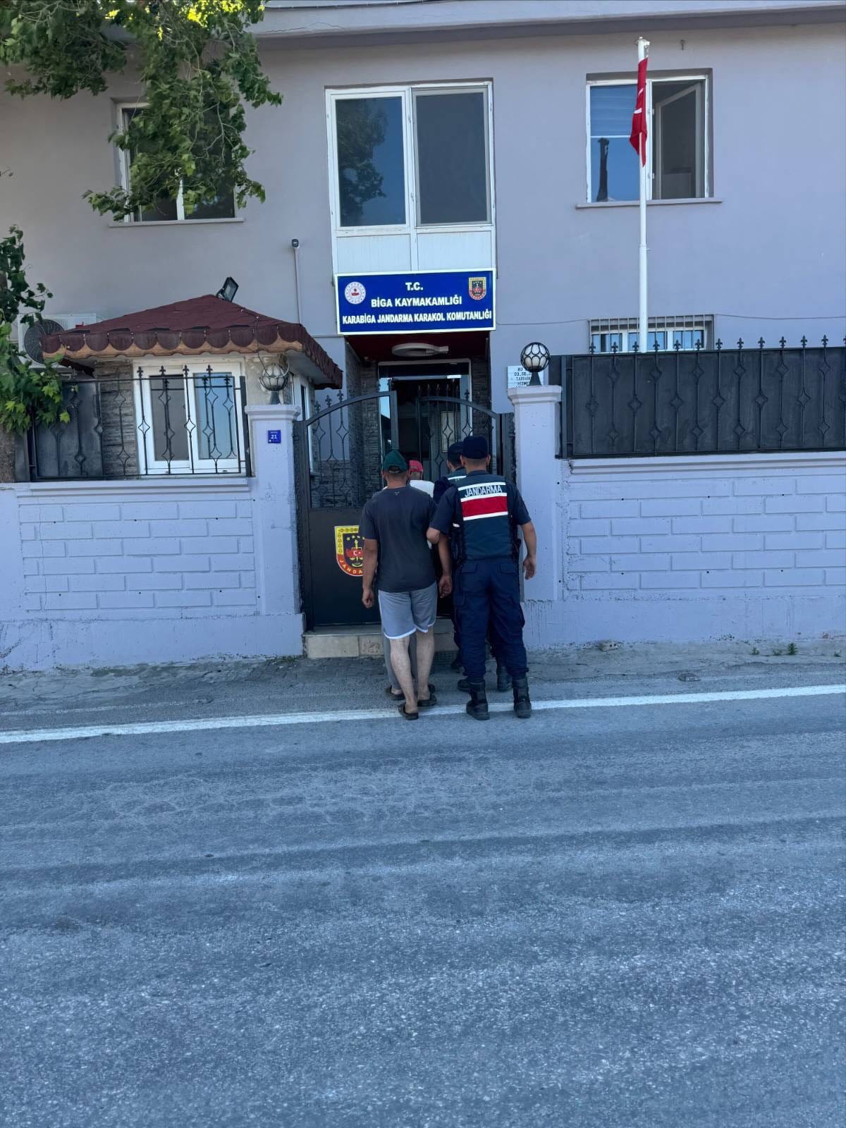 Çanakkale ve Biga’daki yangınlarda 3 kişi hakkında adli işlem yapıldı