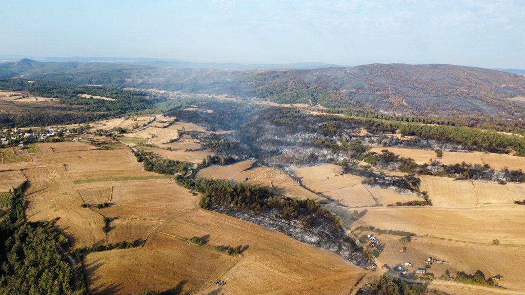 Gelibolu’daki yangında yanan alanlar dron ile görüntülendi