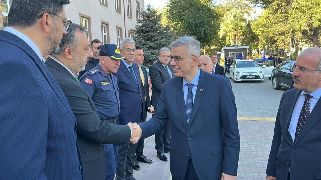 Sağlık Bakanı Memişoğlu Çanakkale’de