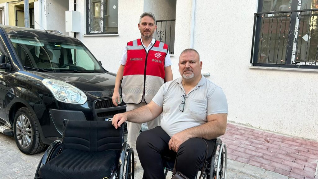 Bedensel engelli dünya şampiyonunun tekerlekli sandalyesi çalındı