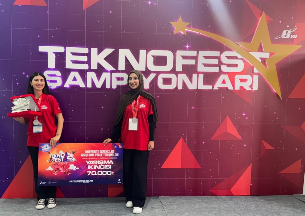 ÇOMÜ’lü öğrenciler giyilebilir sürüş destek sistemiyle Türkiye 2’ncisi oldu