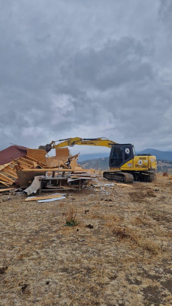 Çanakkale’de 16 kaçak yapı yıkıldı