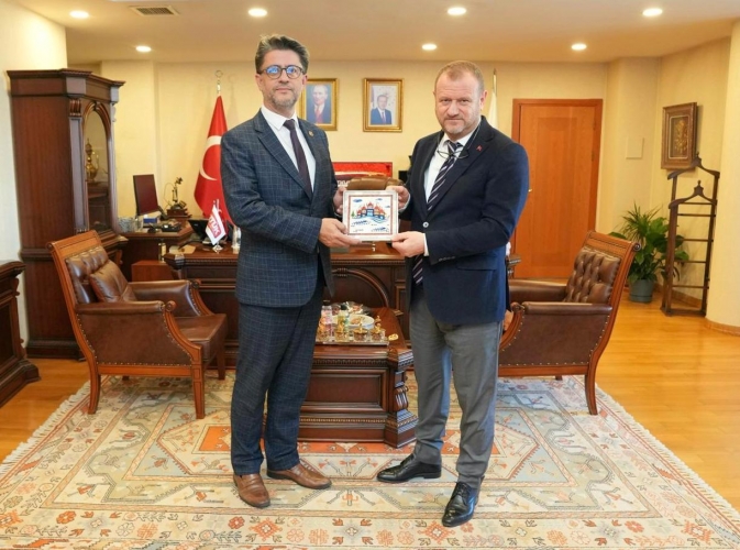 Rektör Erenoğlu’ndan RTÜK Başkanı Mehmet Daniş’e Ziyaret