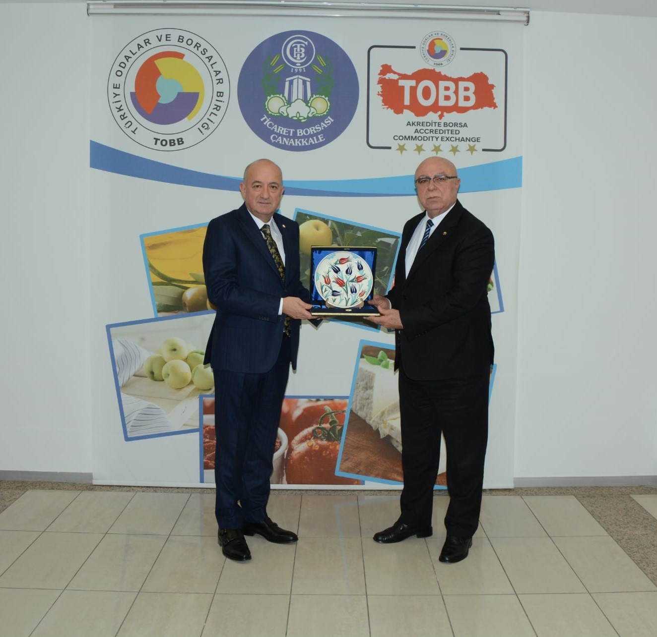 AK Parti Çanakkale Milletvekili Gider’ten Ticaret Borsası’na ziyaret