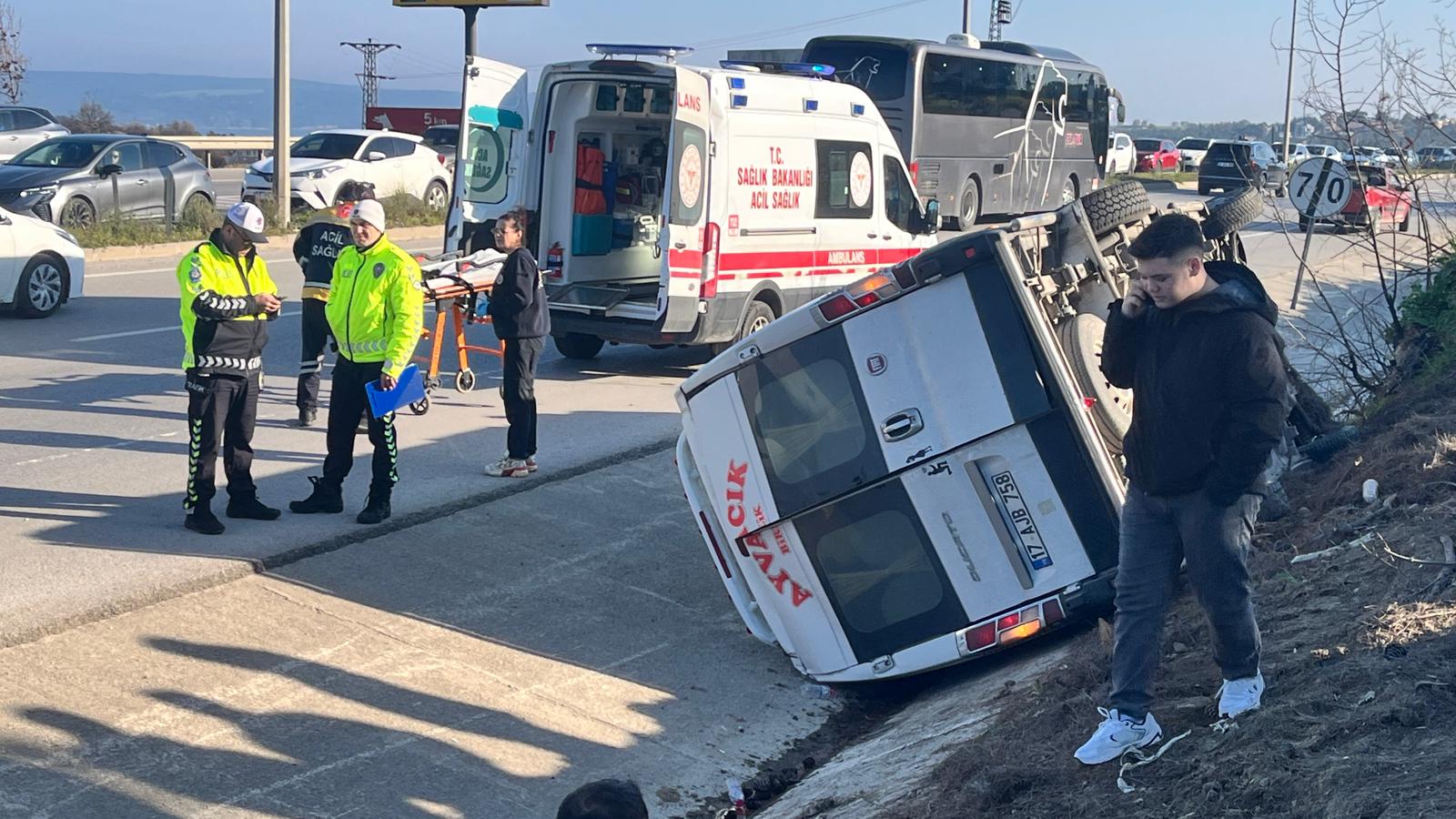 Çanakkale’de korkutan kaza: 8 yaralı