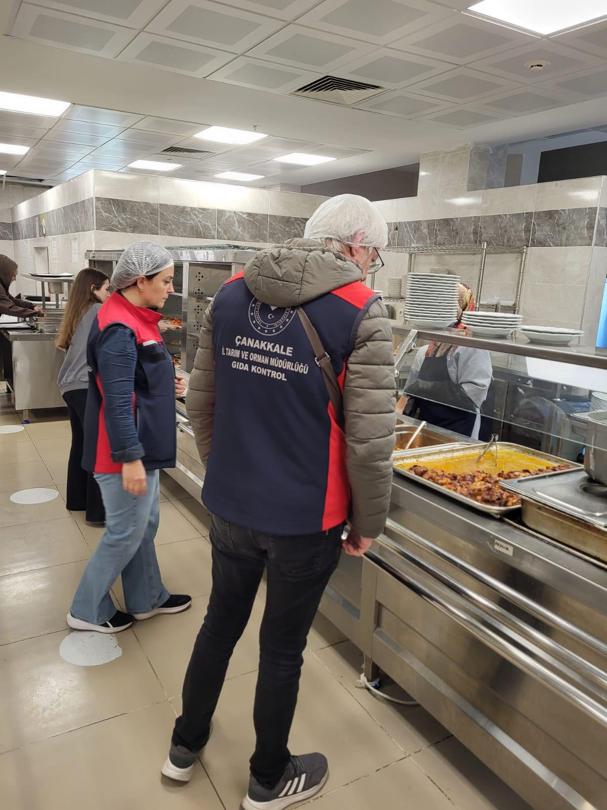 Çanakkale’de yurt yemekhanelerine eş zamanlı denetim