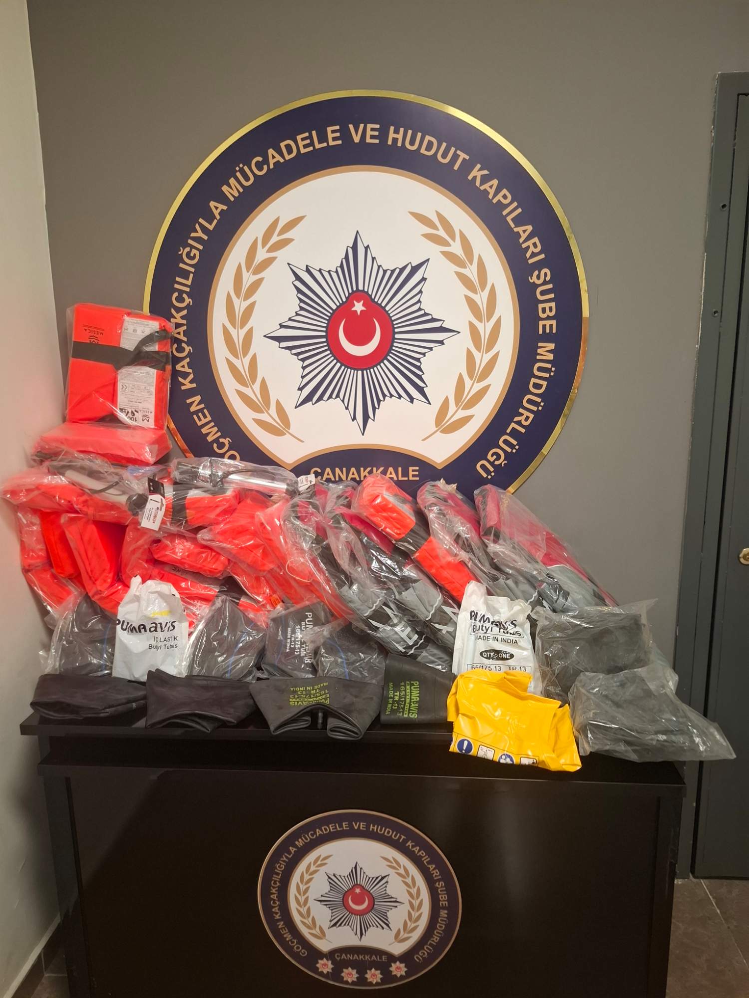 Çanakkale’de 30 kaçak göçmen yakalandı, 1 organizatör tutuklandı