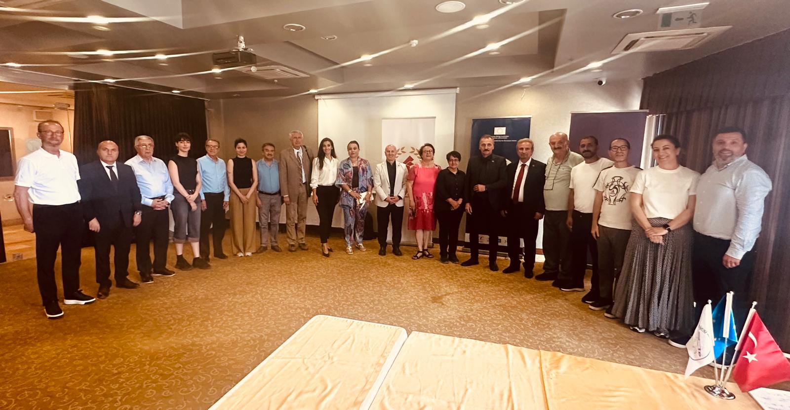 Medyanın yeni yol haritası İzmir Zirvesi’nde çizildi